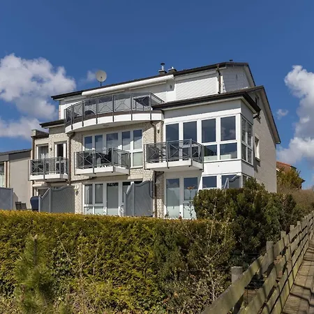 Strandhaus Am Yachthafen 1 Apartment *